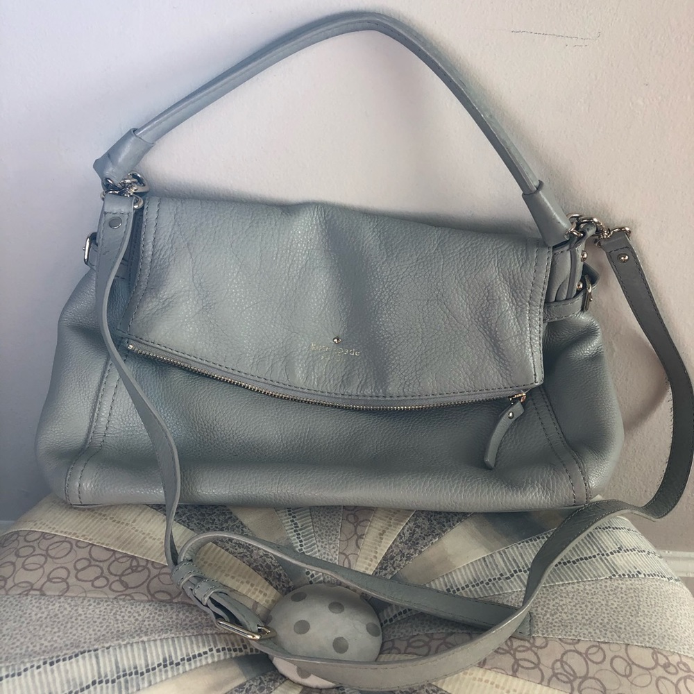 Gray Kate Spade crossbody bag